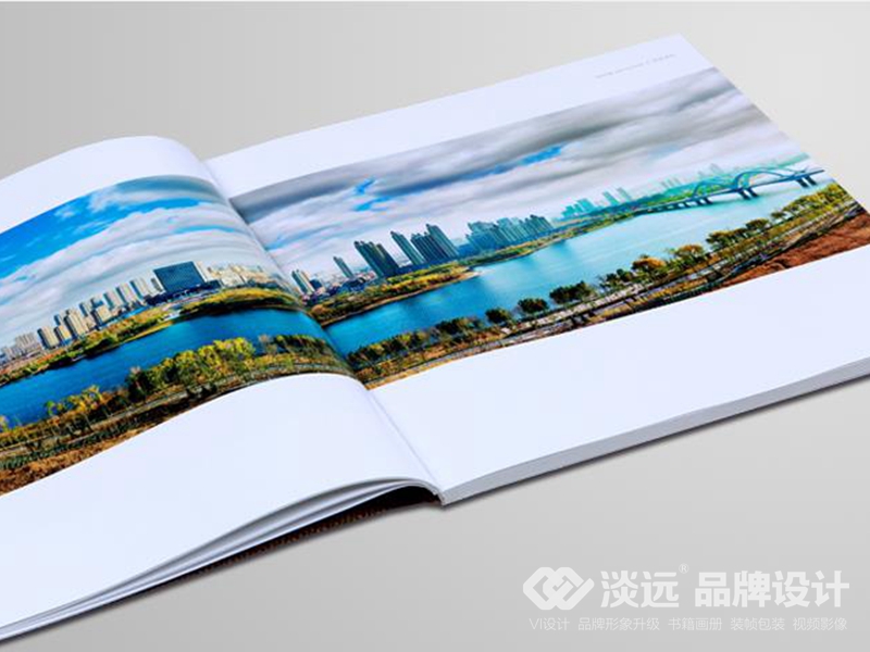 书籍画册策划,辽阳市旅游局画册设计